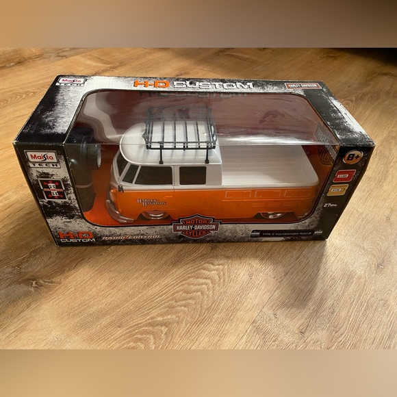 **Harley-Davidson Type 2 Volkswagen Pickup R/C Car by Maisto Tech | NIB - Picture 2 of 3